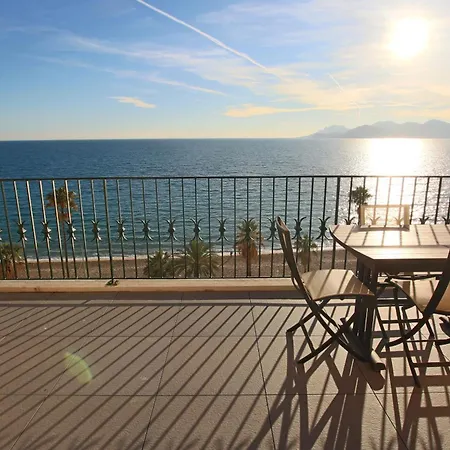 130 M3 With 3 En-suite Bedrooms And Exceptional Sea View * Cannes